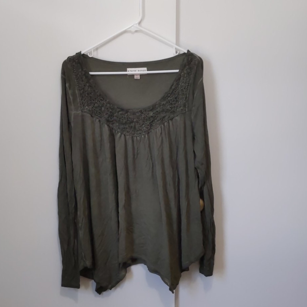 Knox Rose green long sleeve shirt
